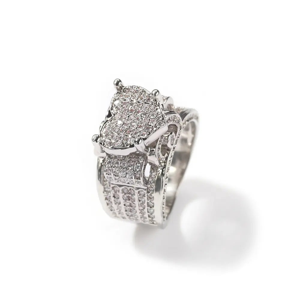 Brass Micro Pave Zircon Engagement Ring Hip Hop Heart Design Trendy Ring For Wedding Gift