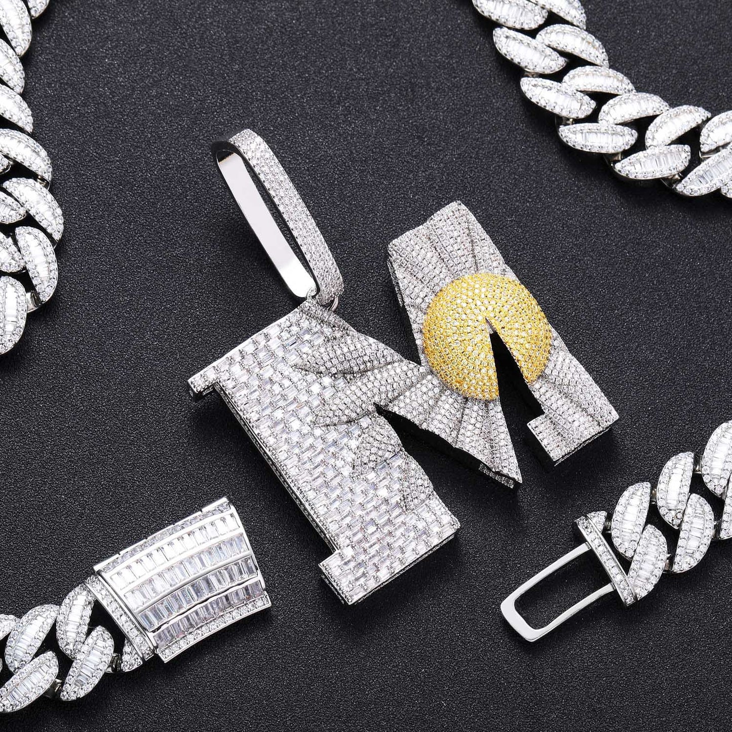 M Little Daisy Hip Hop Necklace Men Pendant T Cubic Zirconia Inlaid Personality Fashion Necklace Jewelry