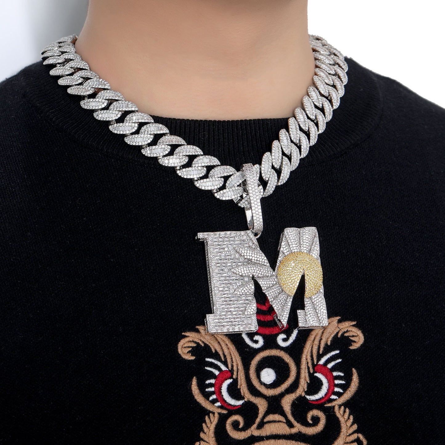 M Little Daisy Hip Hop Necklace Men Pendant T Cubic Zirconia Inlaid Personality Fashion Necklace Jewelry